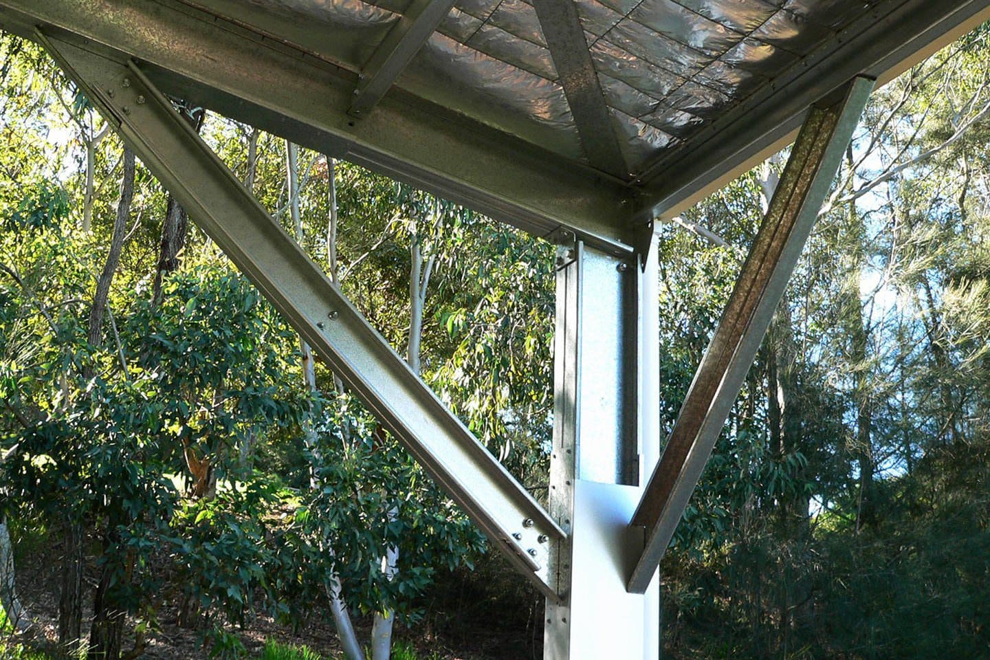 Commercial COLAS structure