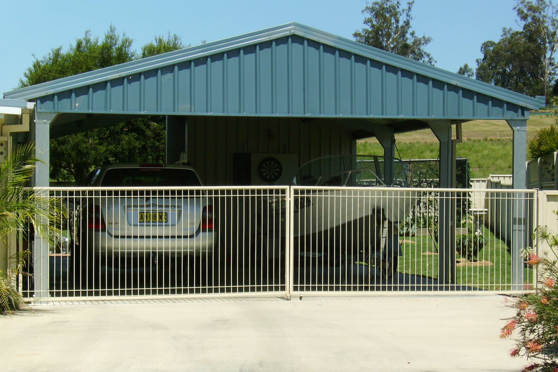 Double bay carport